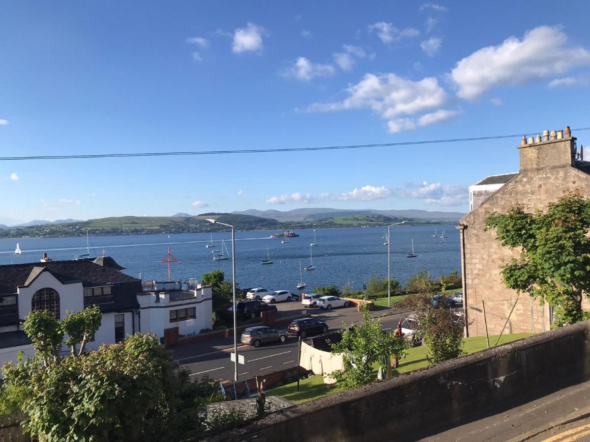 Beautiful 3-Bed Apartment In Gourock Luaran gambar
