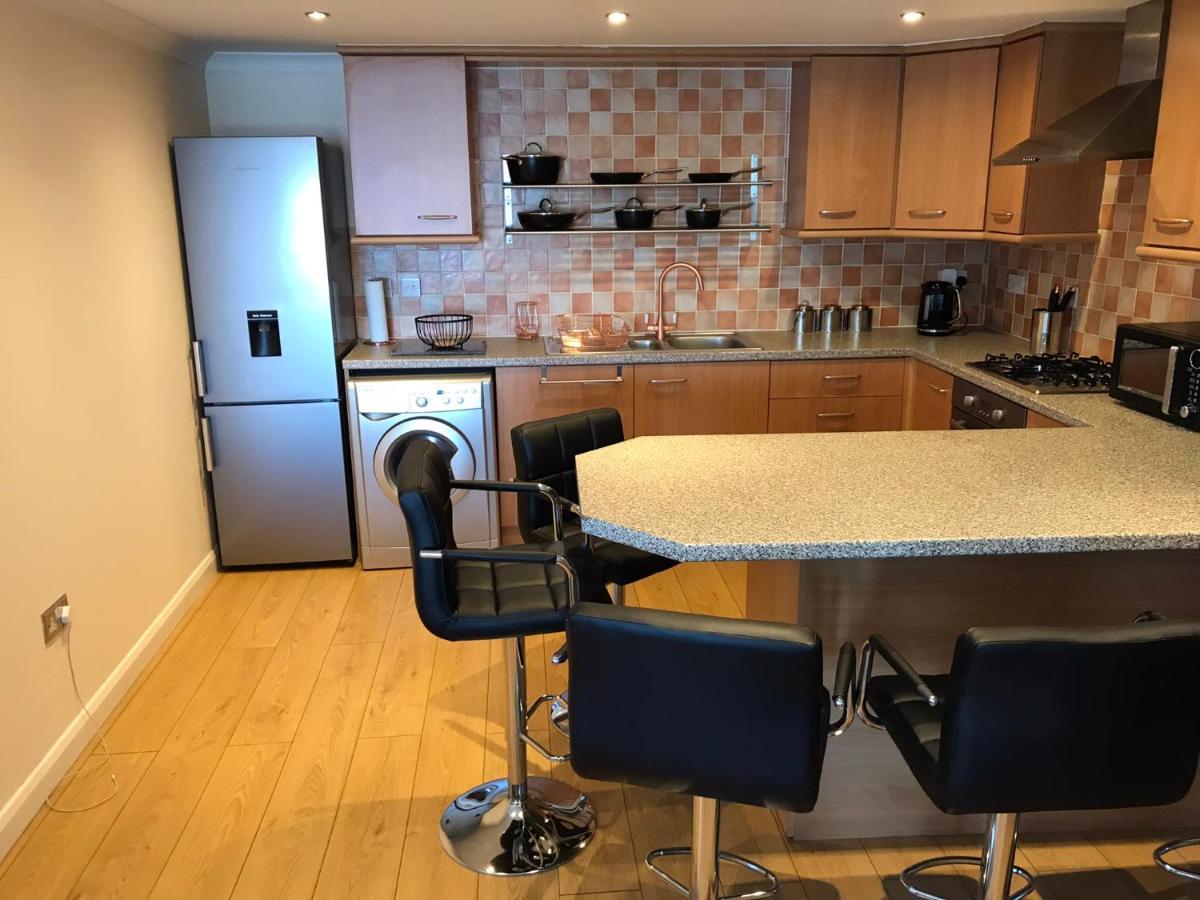 Beautiful 3-Bed Apartment In Gourock Luaran gambar