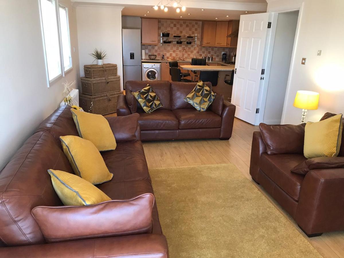 Beautiful 3-Bed Apartment In Gourock Luaran gambar