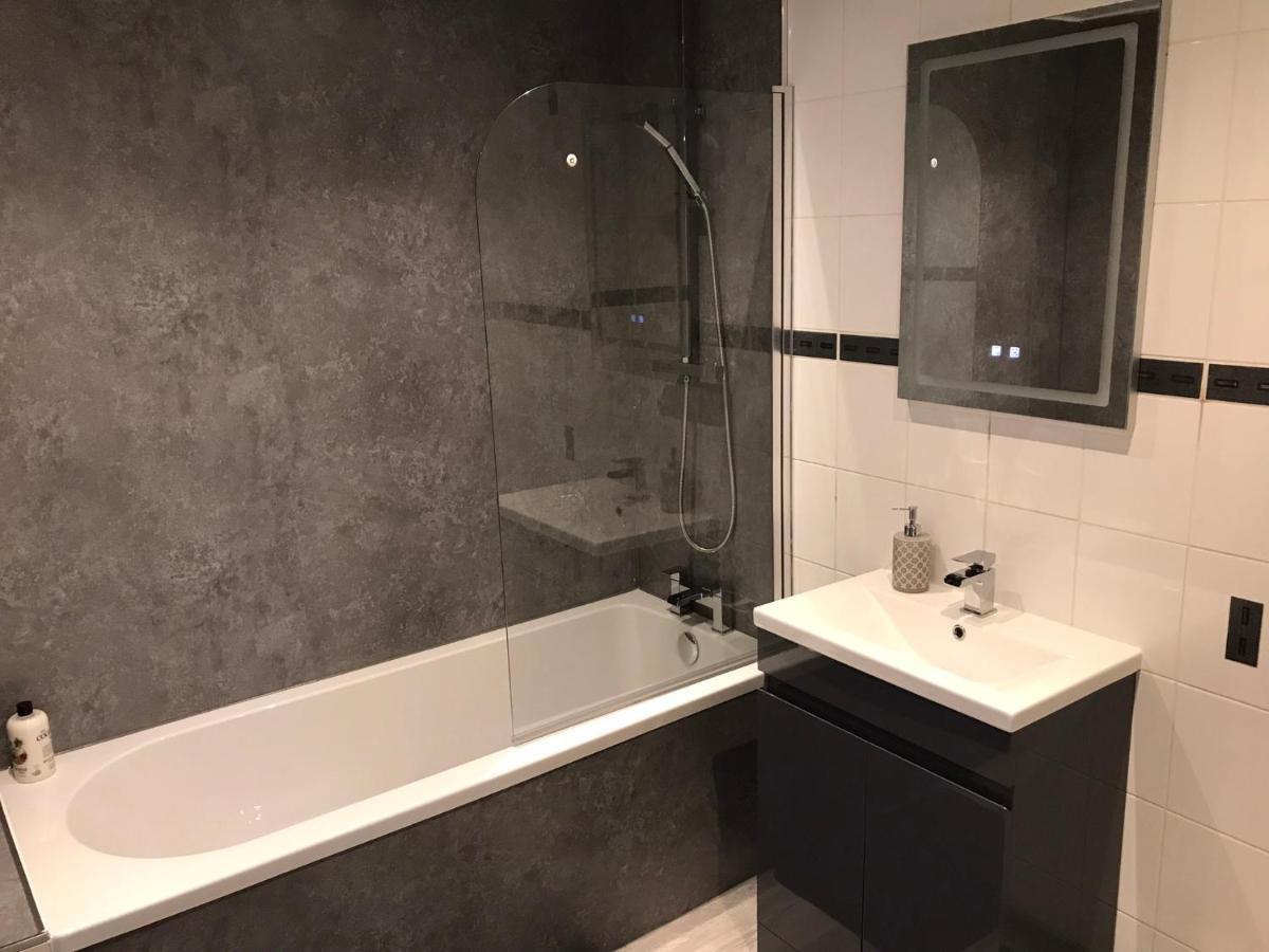 Beautiful 3-Bed Apartment In Gourock Luaran gambar