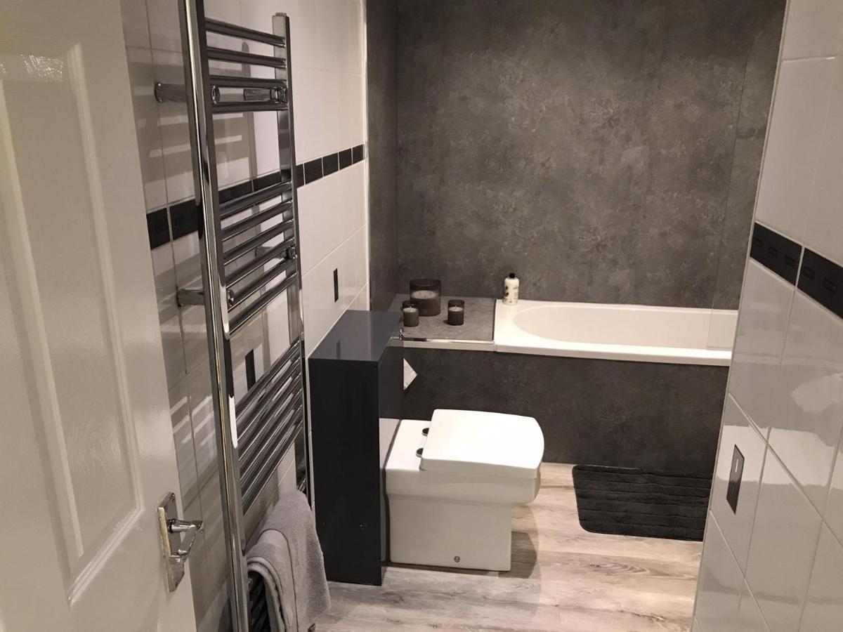 Beautiful 3-Bed Apartment In Gourock Luaran gambar