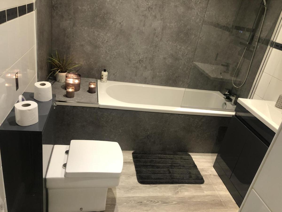 Beautiful 3-Bed Apartment In Gourock Luaran gambar